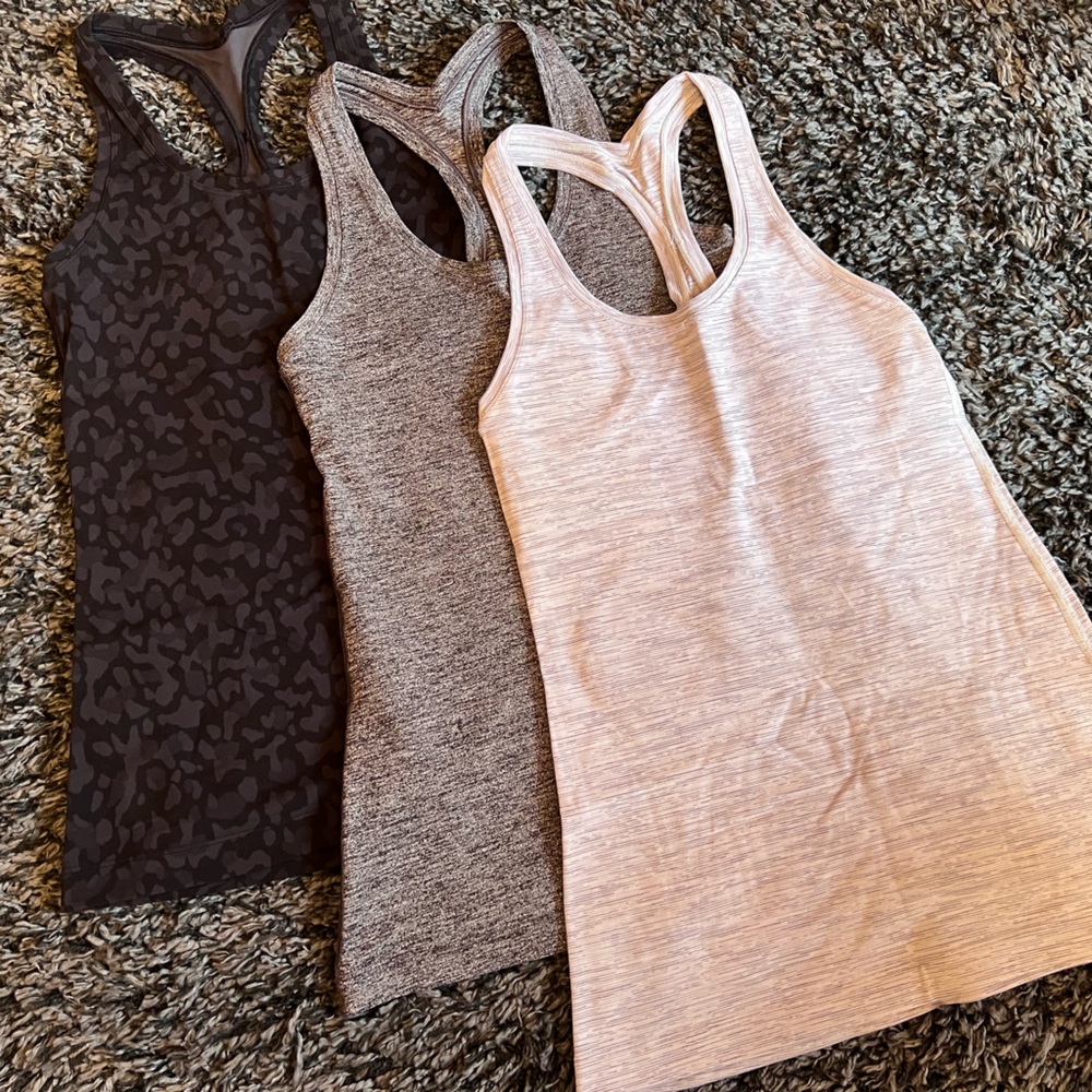 Set of three lululemon tanks